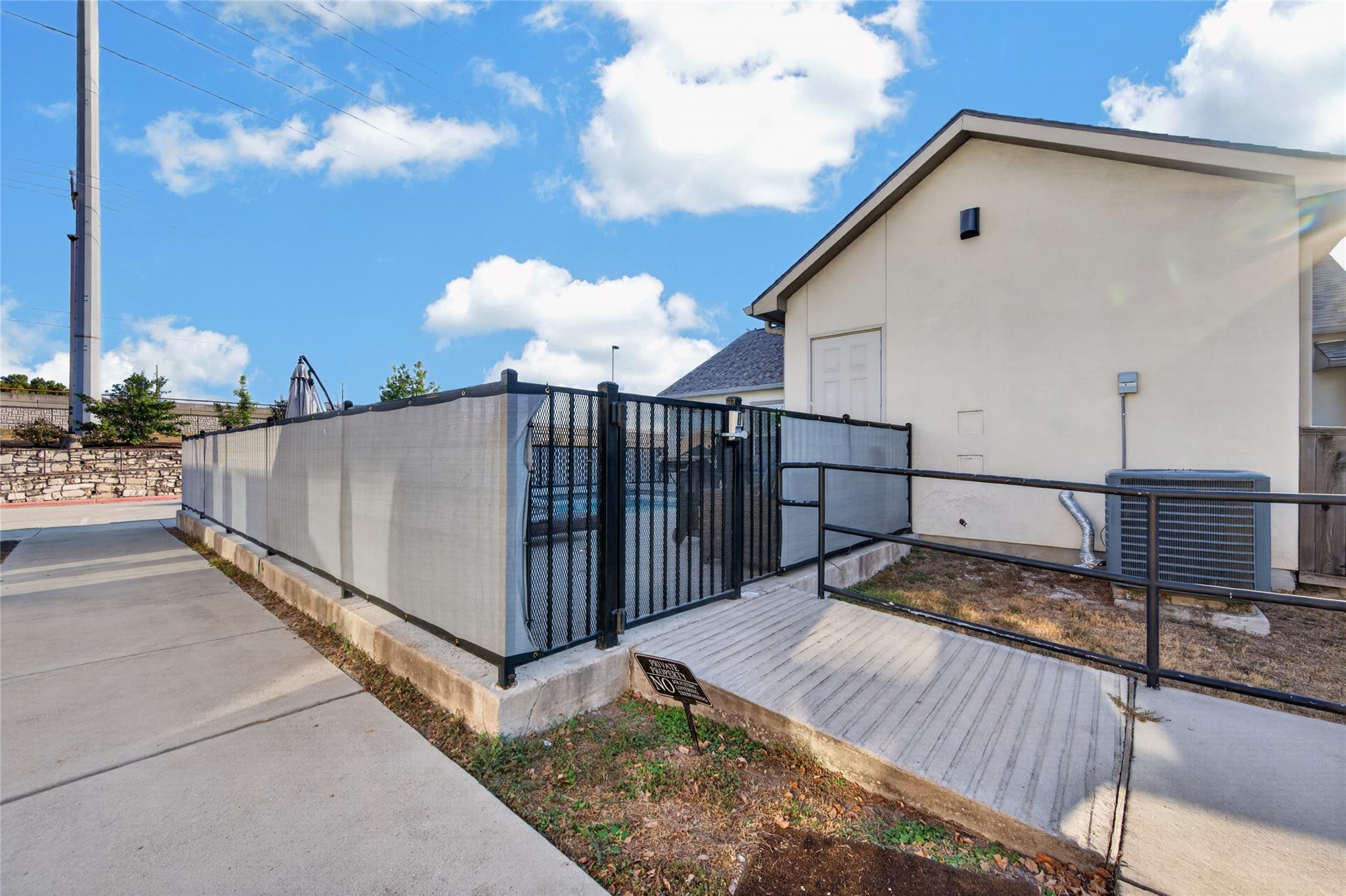 2400 Louis Henna Blvd #209 Property Photo 26