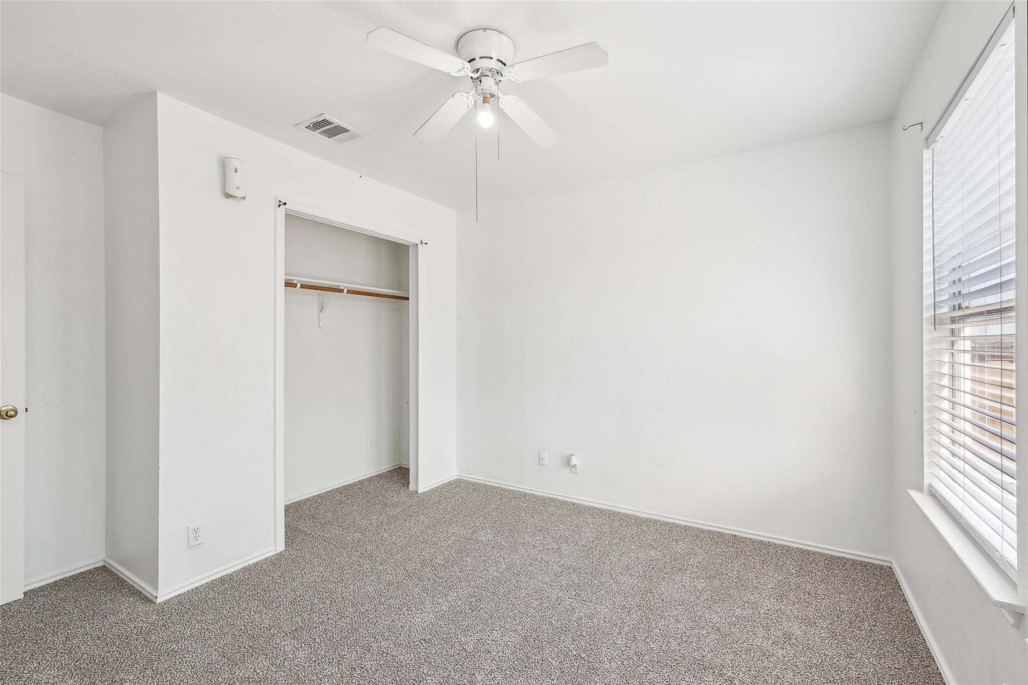 208 Challenger None Property Photo 26