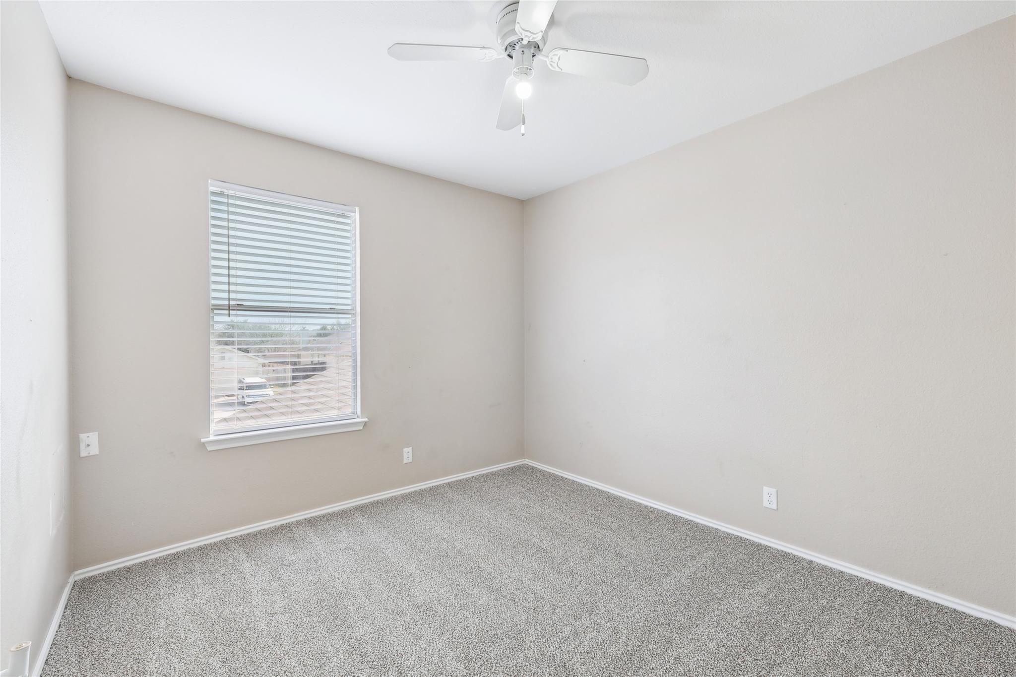 208 Challenger None Property Photo 28