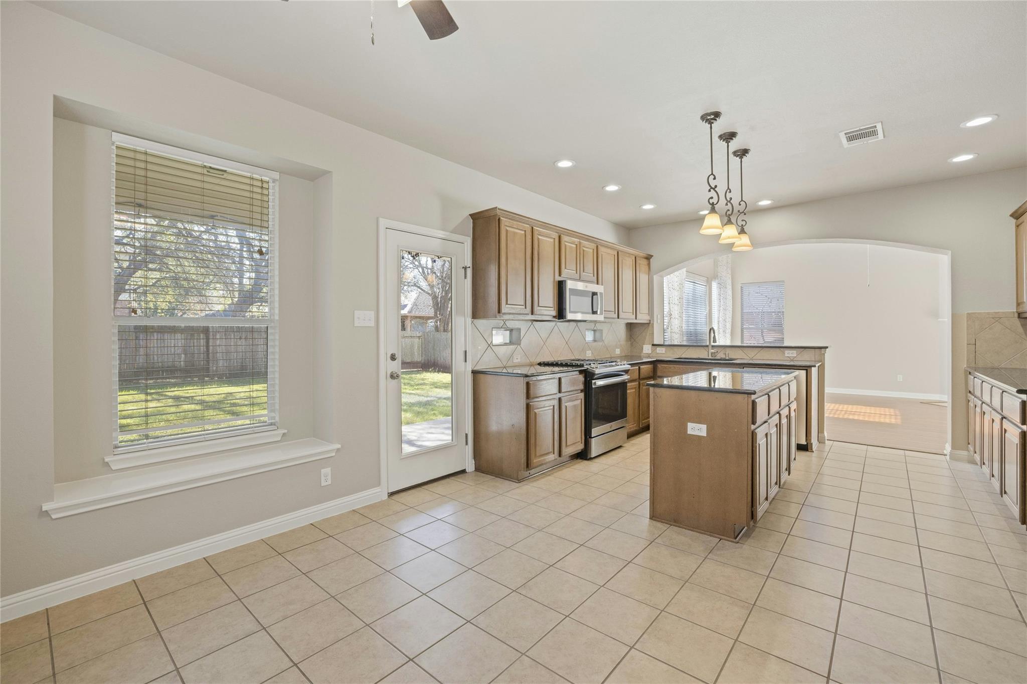 3789 Fossilwood Way Property Photo 11