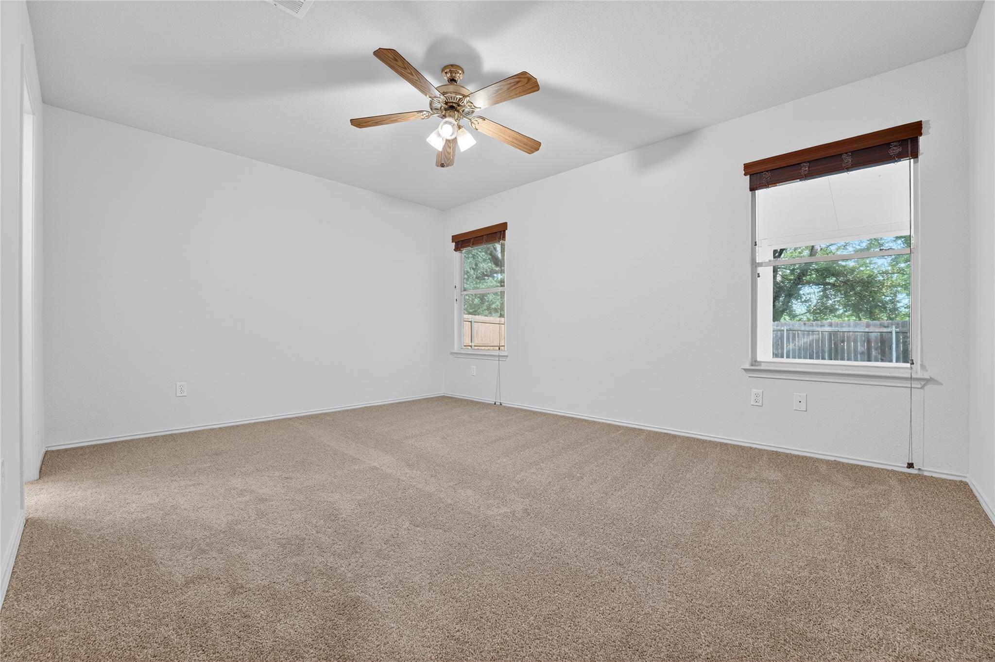 1898 Wallin Loop Loop Property Photo 8