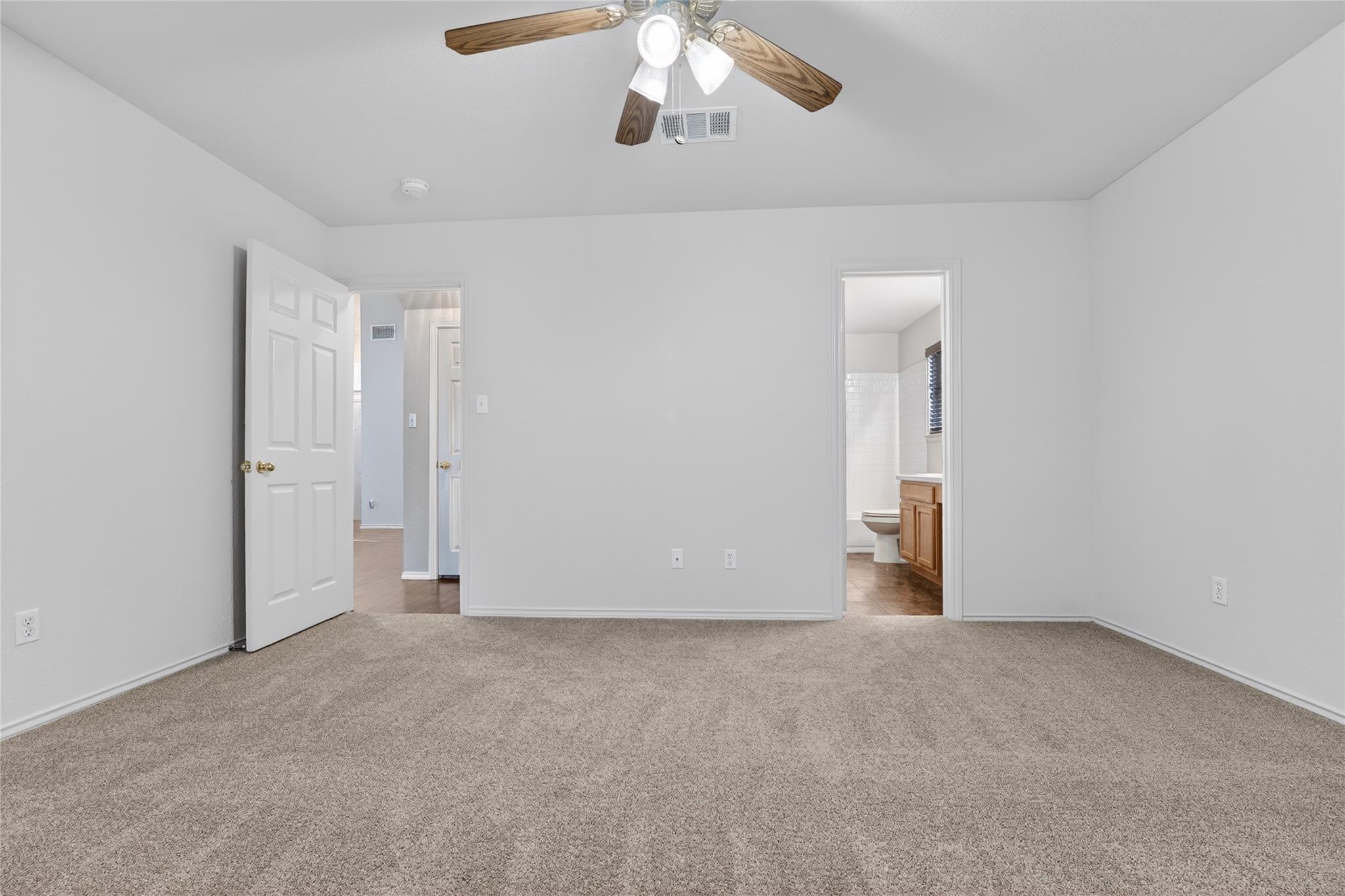 1898 Wallin Loop Loop Property Photo 9