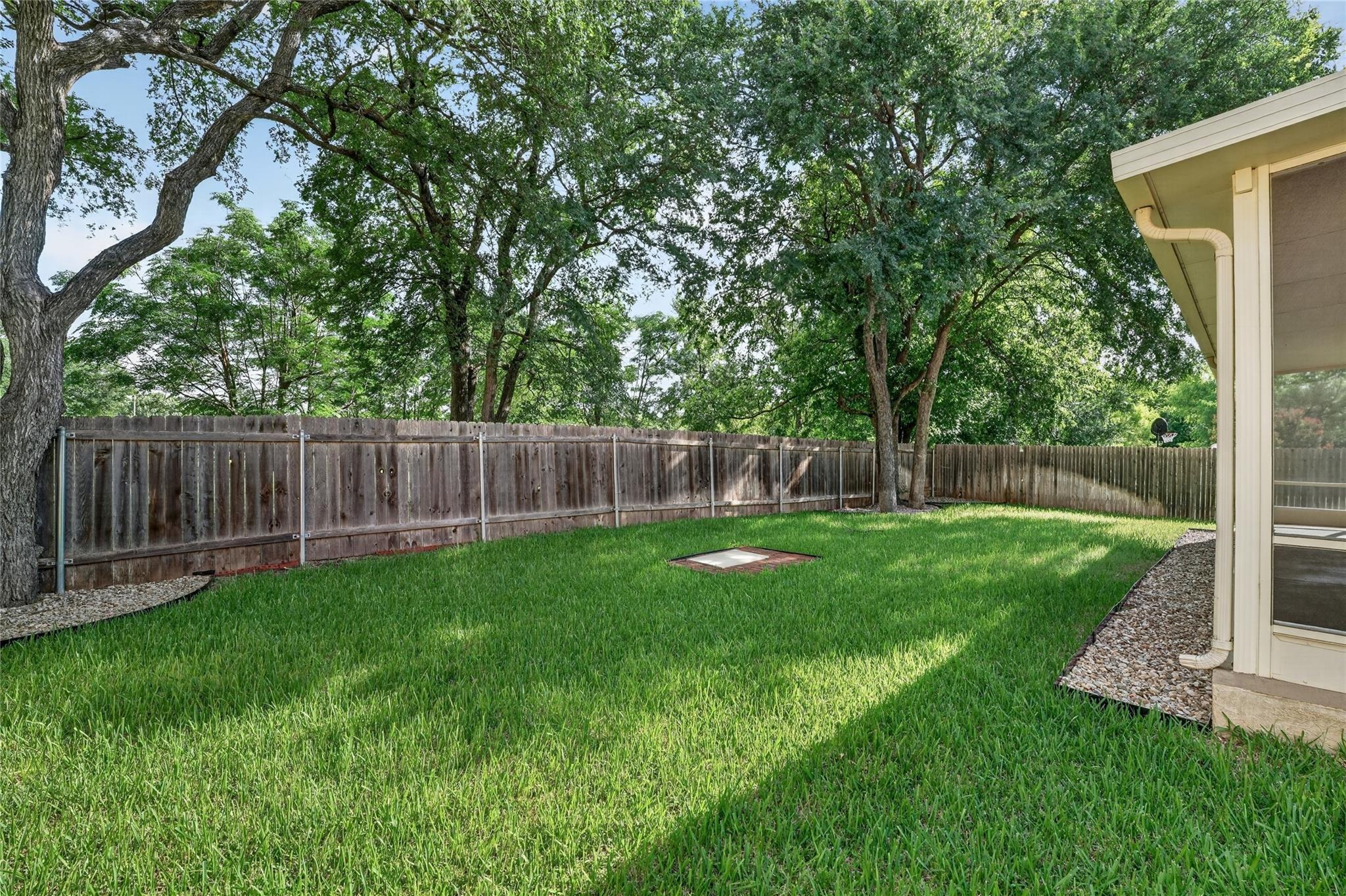 1898 Wallin Loop Loop Property Photo 30