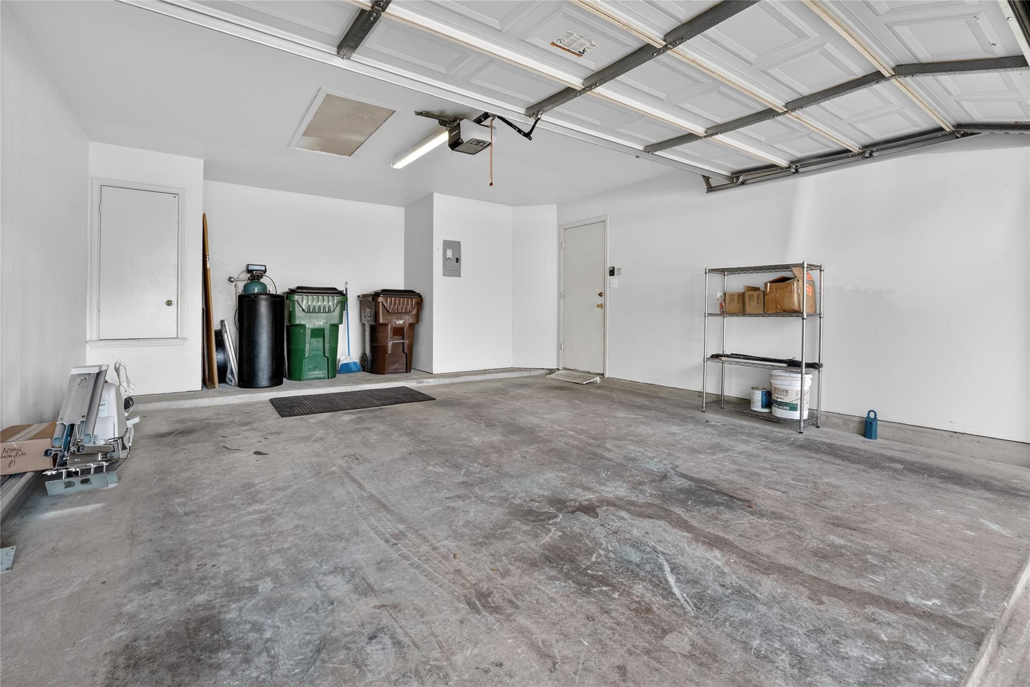 1898 Wallin Loop Loop Property Photo 31