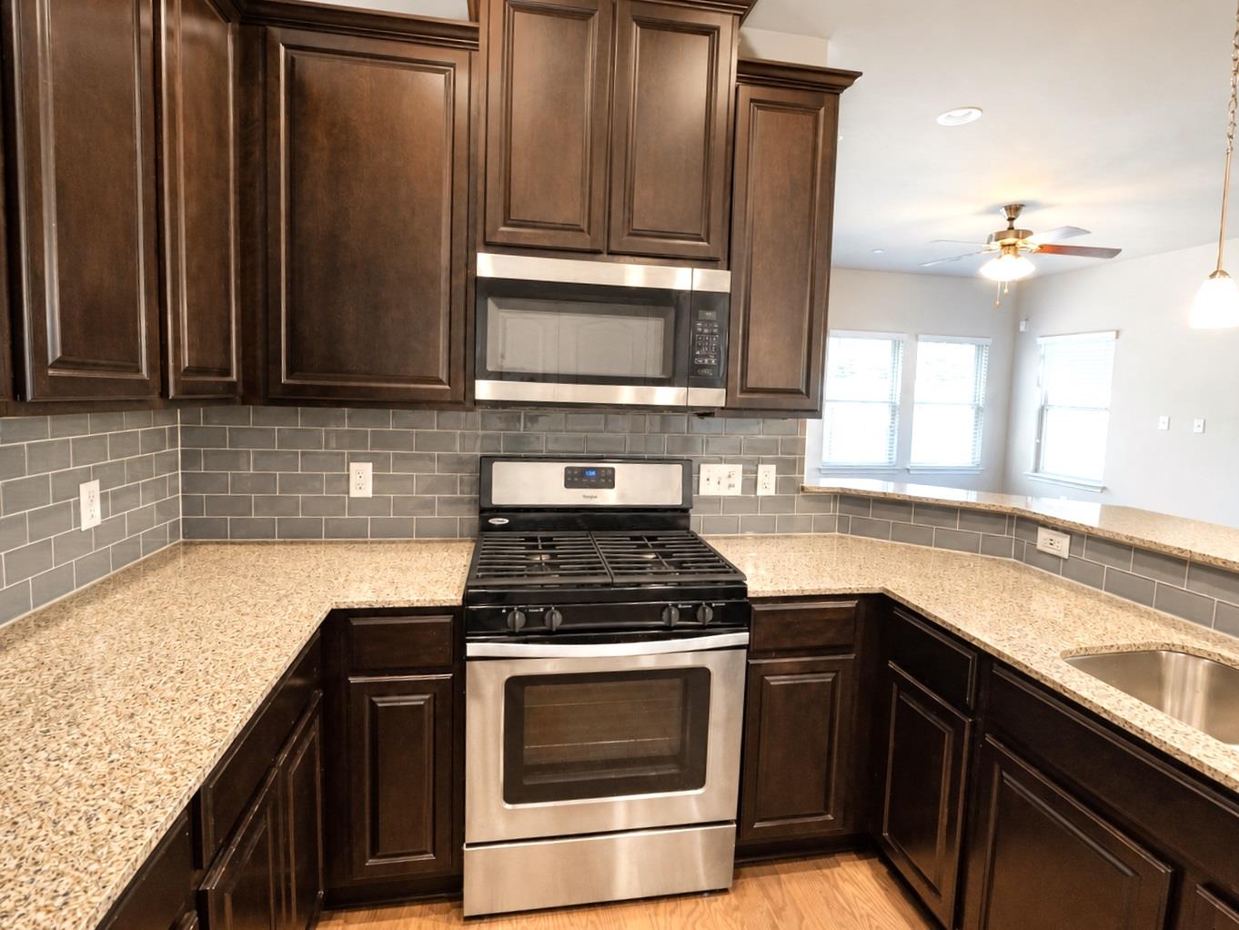 2304 S Lakeline Blvd #231 Property Photo 7