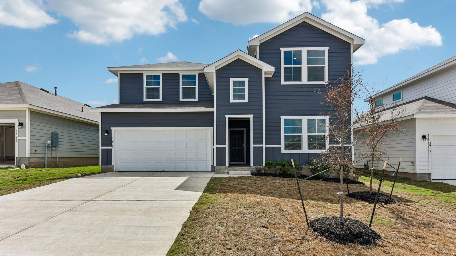 12209 Silverton Tree Bnd Property Photo 1