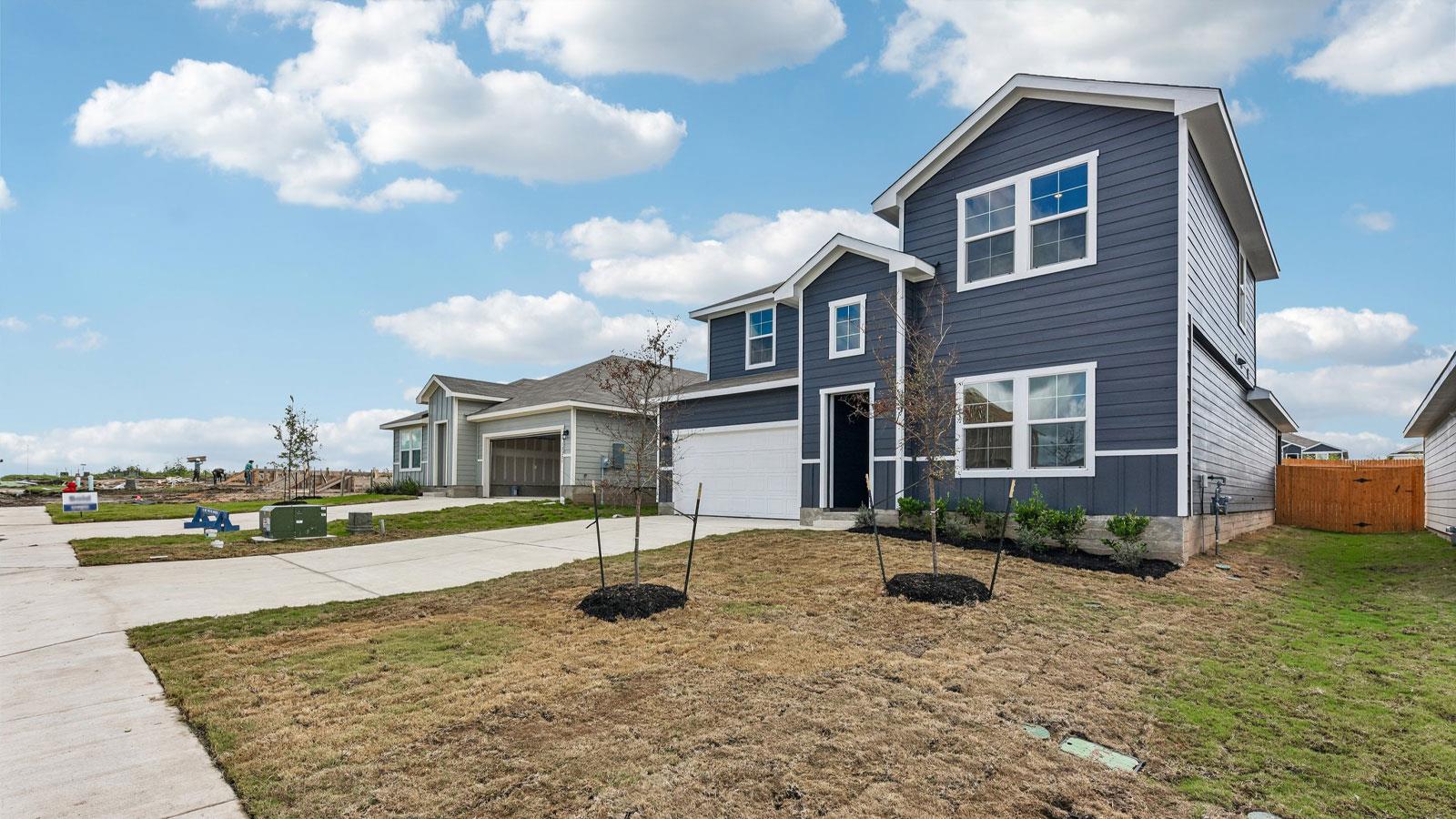 12209 Silverton Tree Bnd Property Photo 4