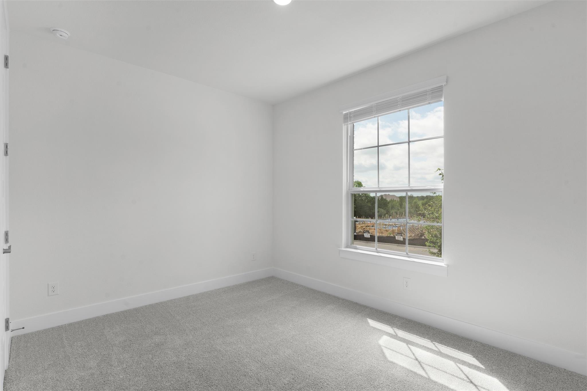 1125 Pansy Trl Property Photo 5