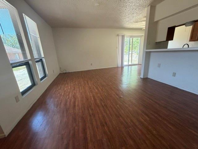 1103 Marlton St Property Photo 24