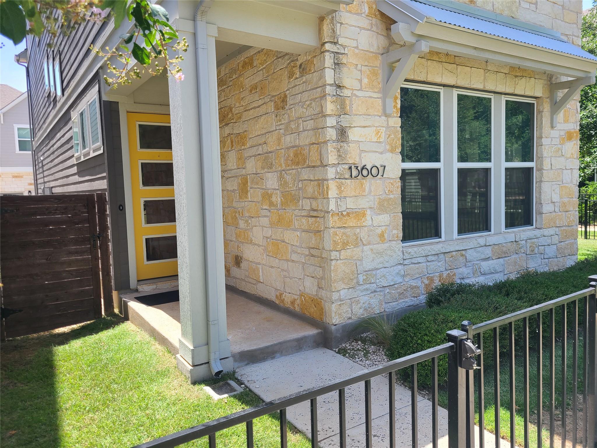 13607 Terrett Trce #110 Property Photo 40