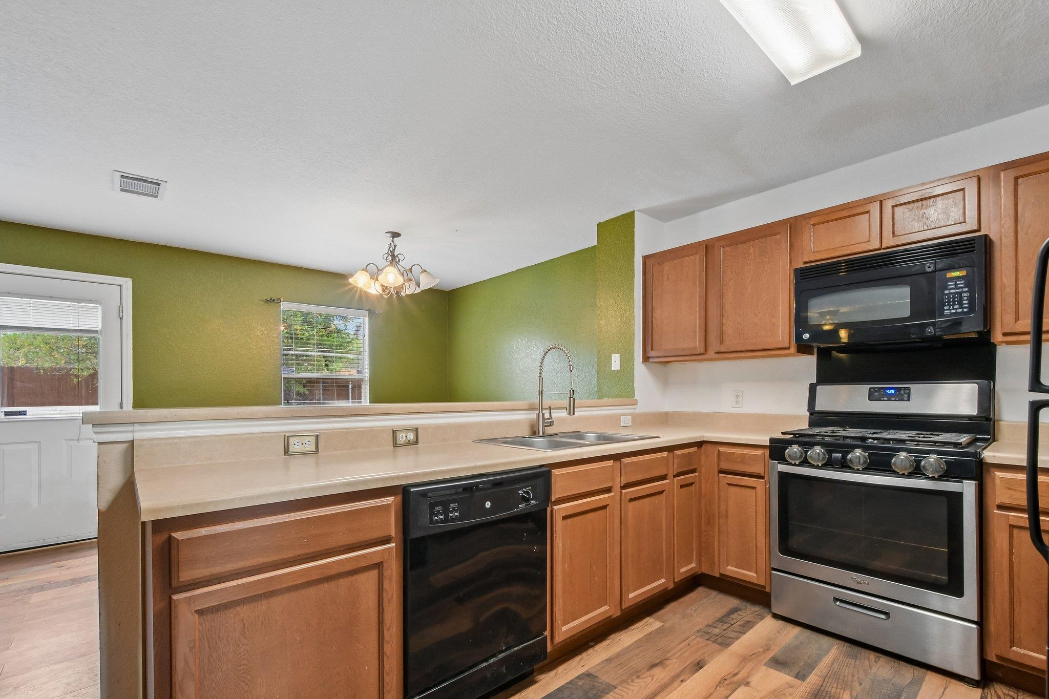 263 Quarter Ave Property Photo 18
