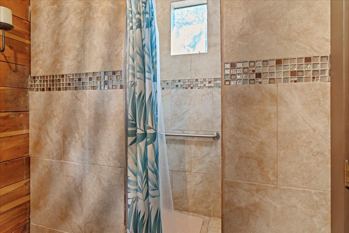 16933 #b Ranch Rd 12 None #b Property Photo 18
