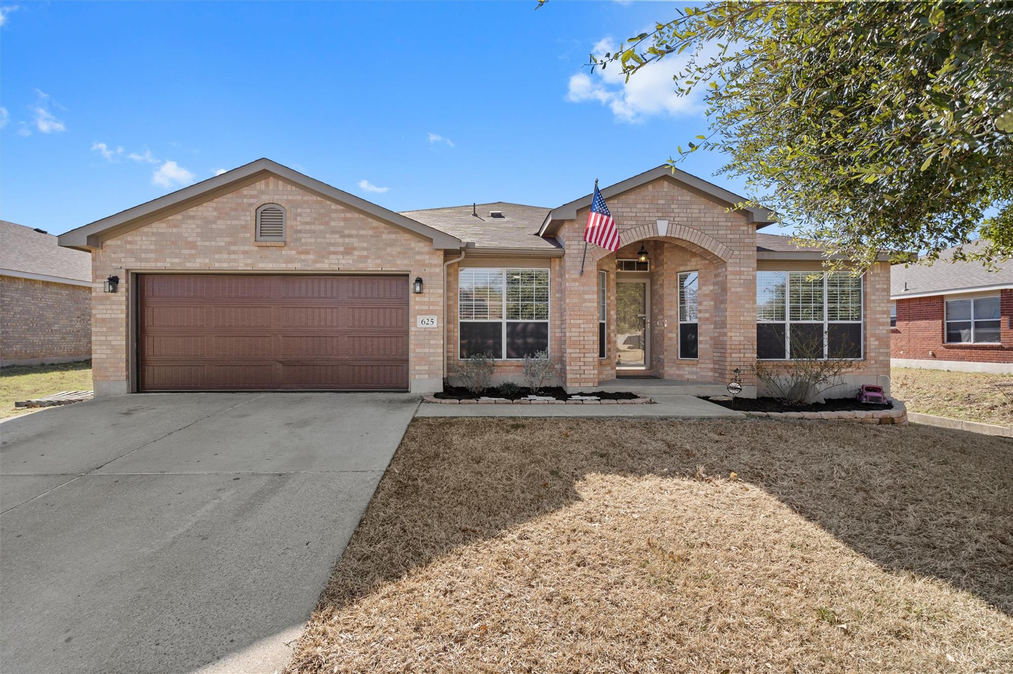 625 Tundra Dr Property Photo