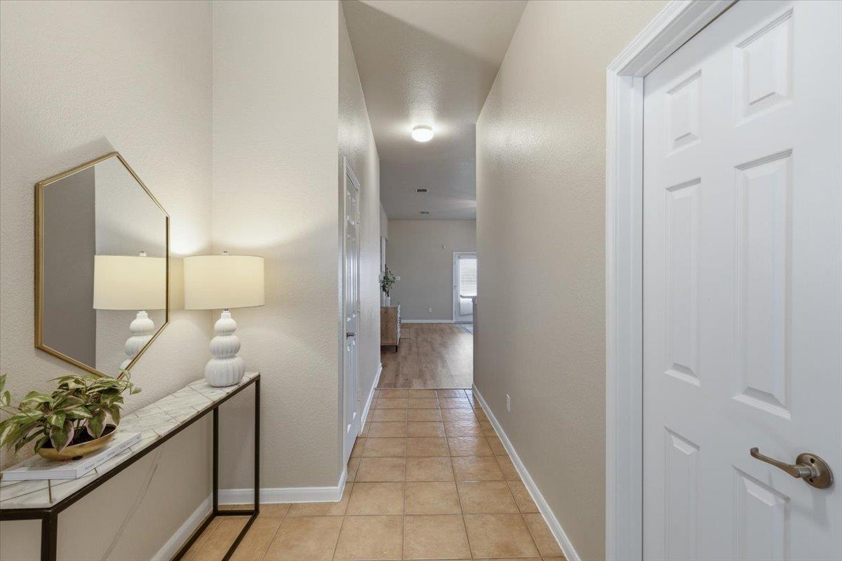 4495 Heritage Well Ln Property Photo 6