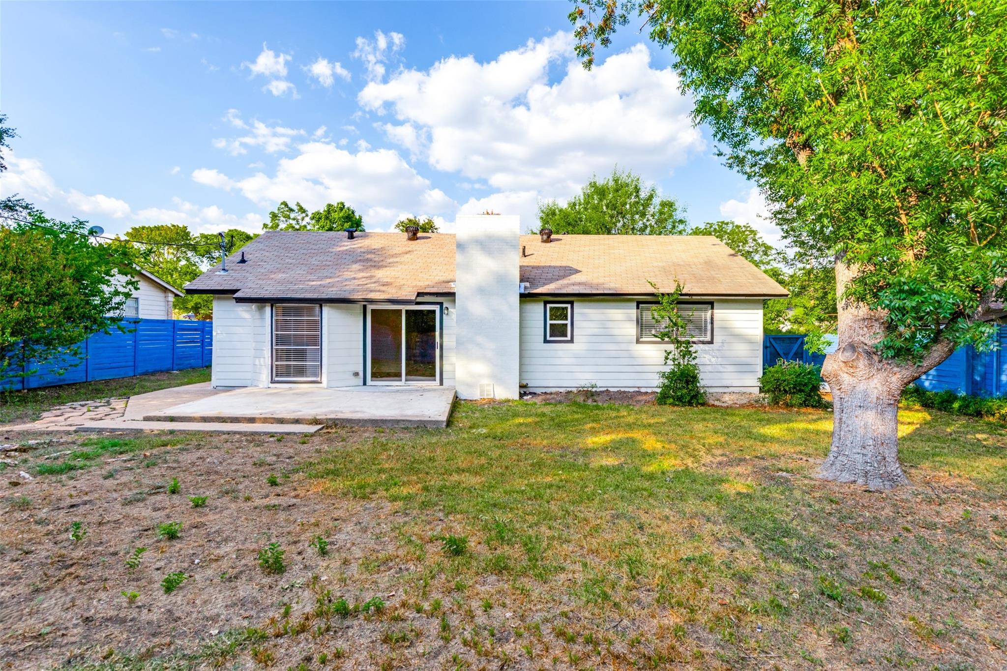 1107 Chesapeake Dr Property Photo 17