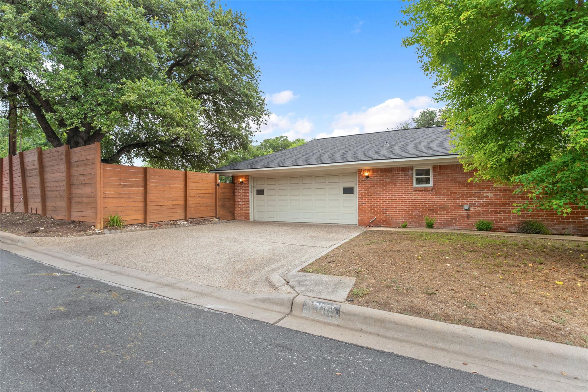 1308 Cardinal Hill Cir Property Photo 34