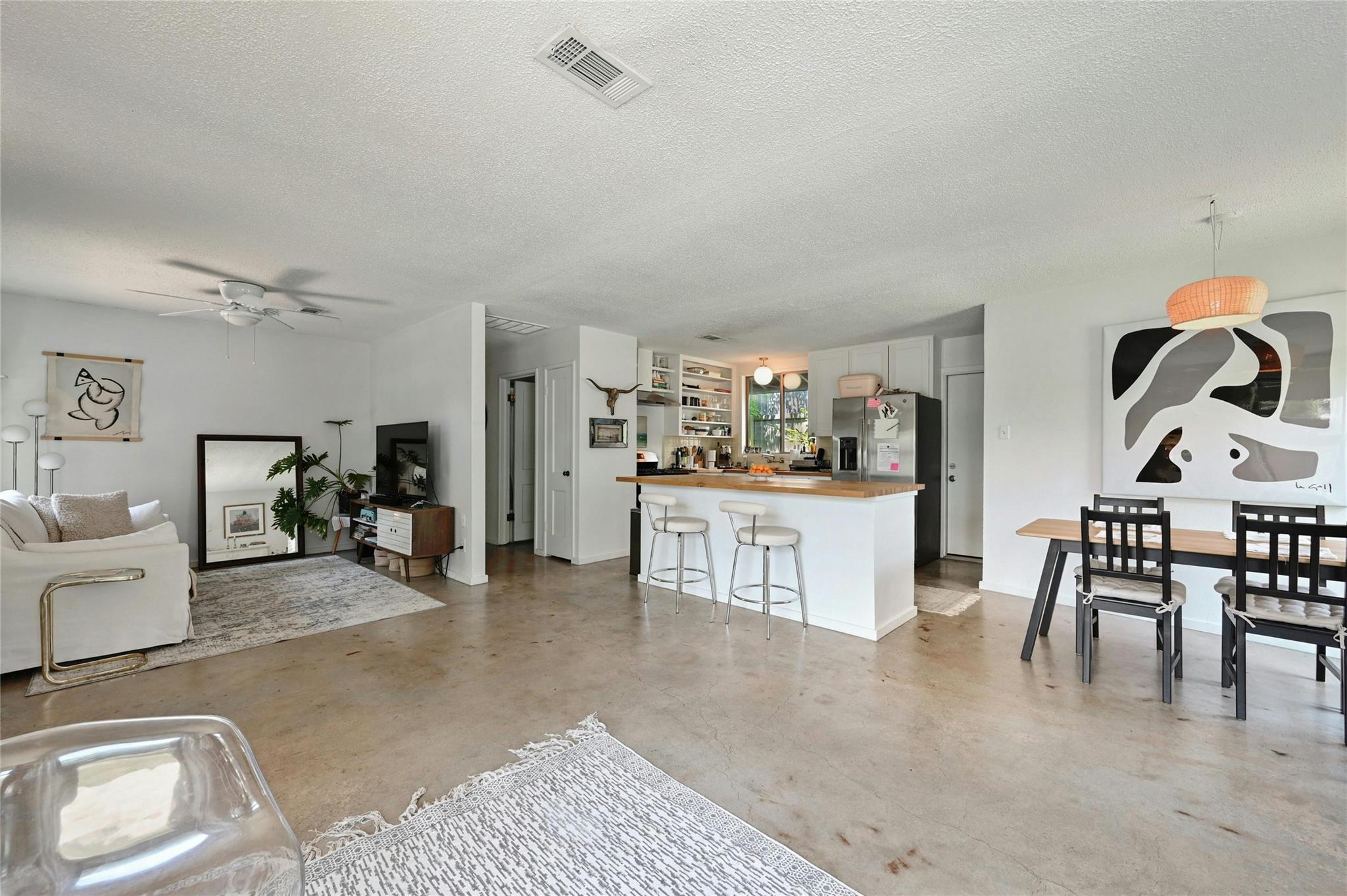 1513 Corona Dr Property Photo 7