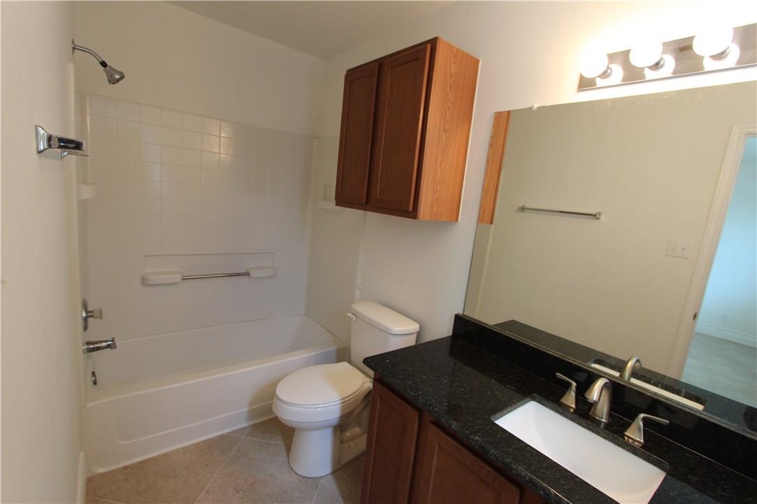 215 Jennifer Ln Property Photo 13