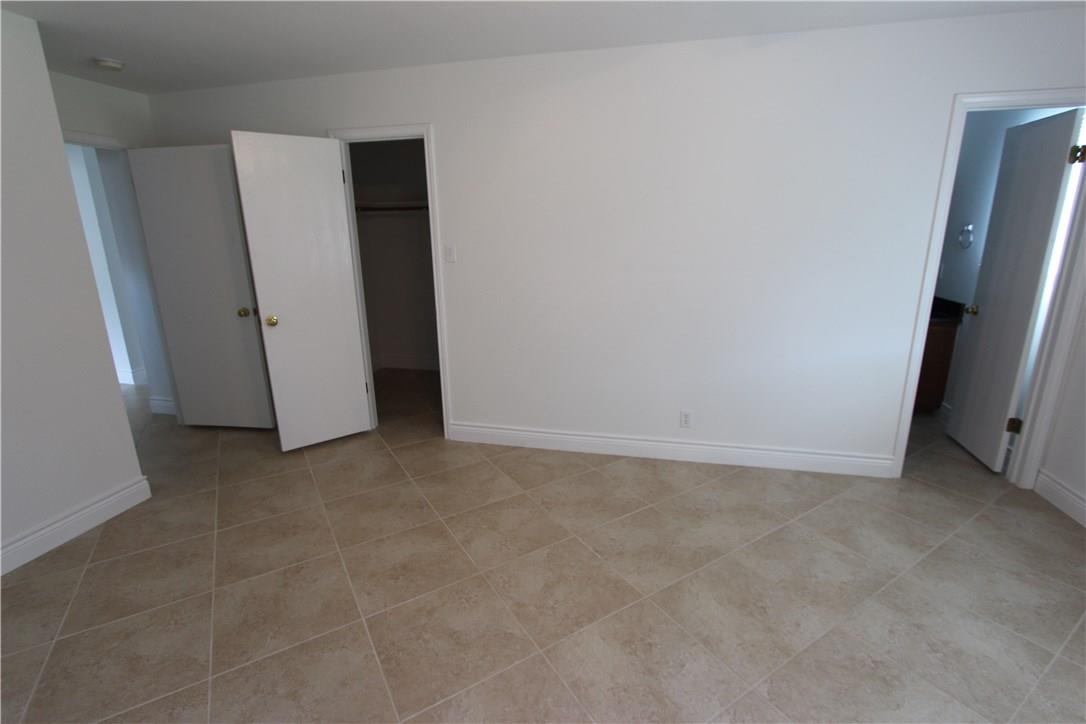 215 Jennifer Ln Property Photo 14