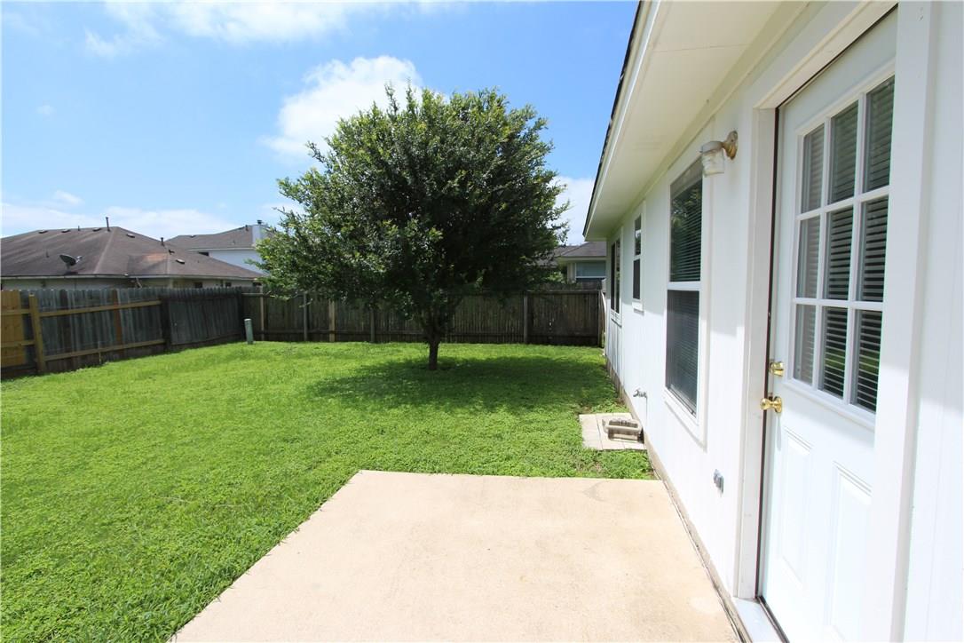 215 Jennifer Ln Property Photo 15