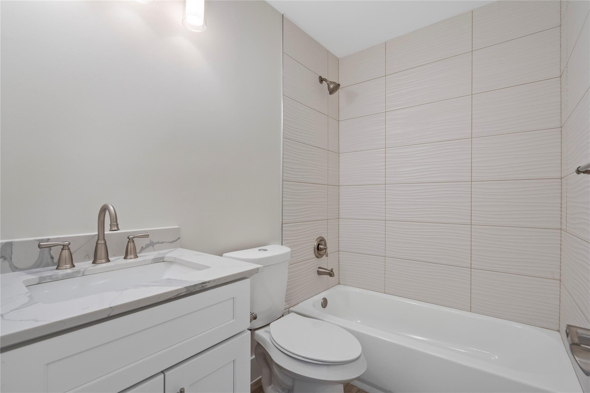 5702 Palo Blanco Ln #b Property Photo 25