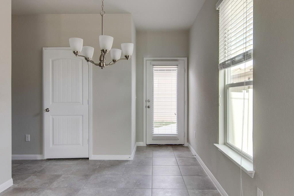 18404 Cumberland Gap Blvd Property Photo 14