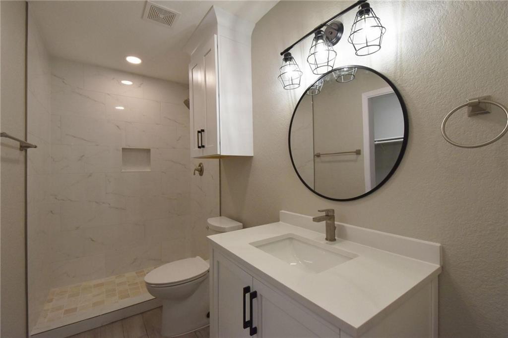 8600 Fathom Cir #1408 Property Photo 12
