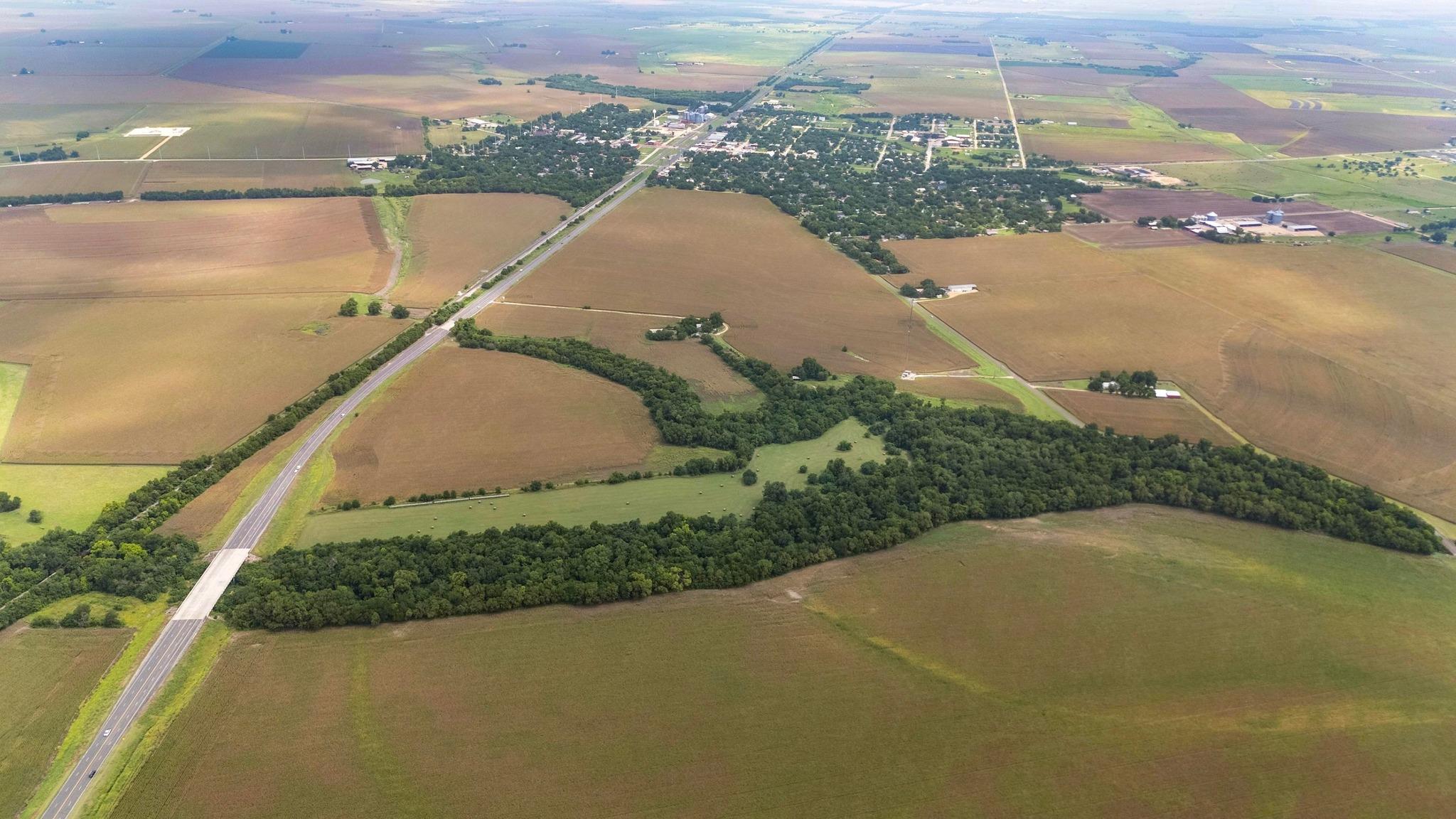 4400-4402 N Highway 95 None Property Photo 18