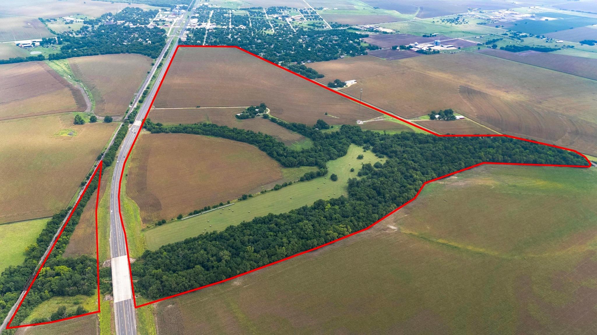4400-4402 N Highway 95 None Property Photo 19