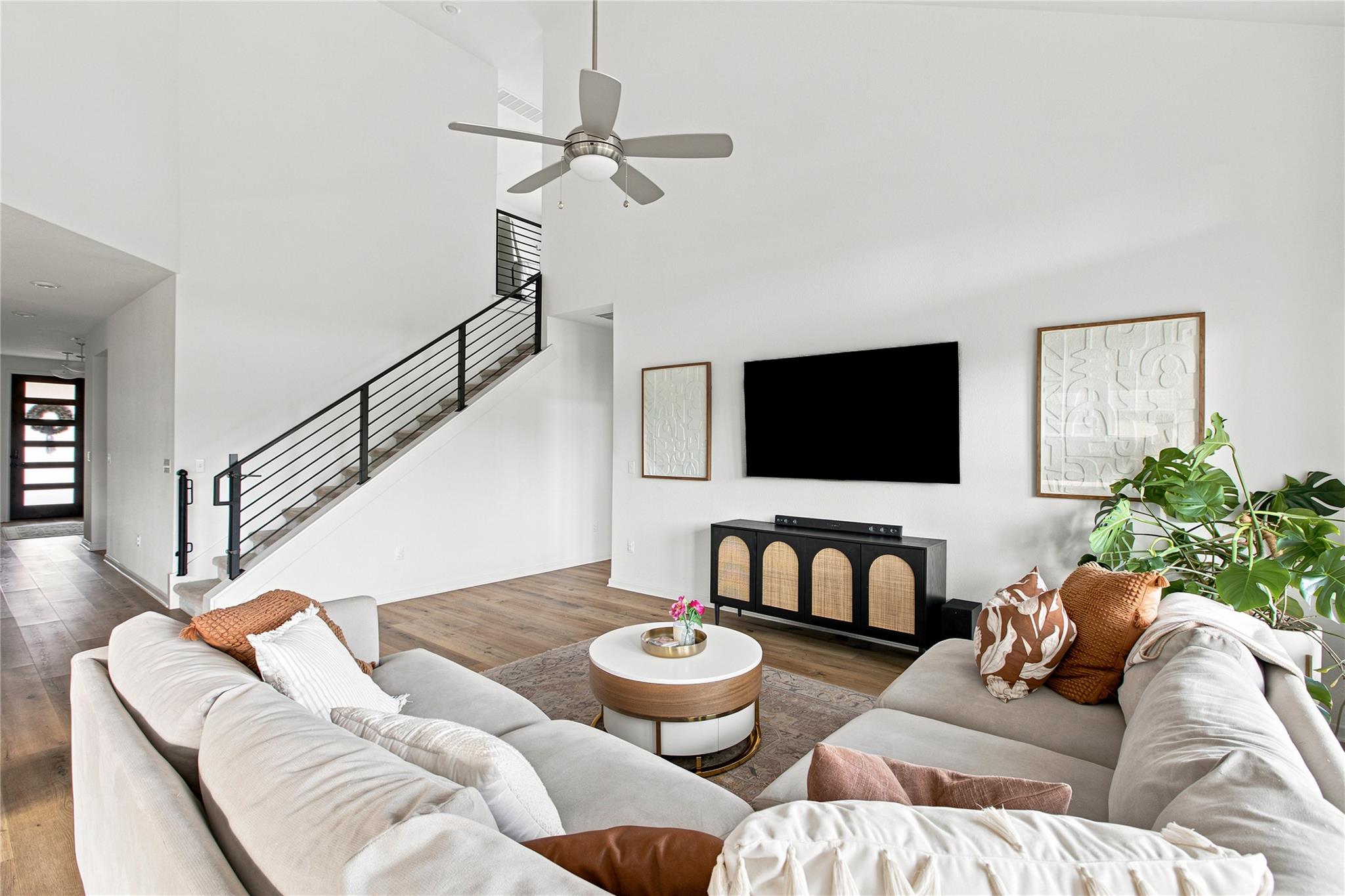 8204 Yokohama Ter Property Photo 8