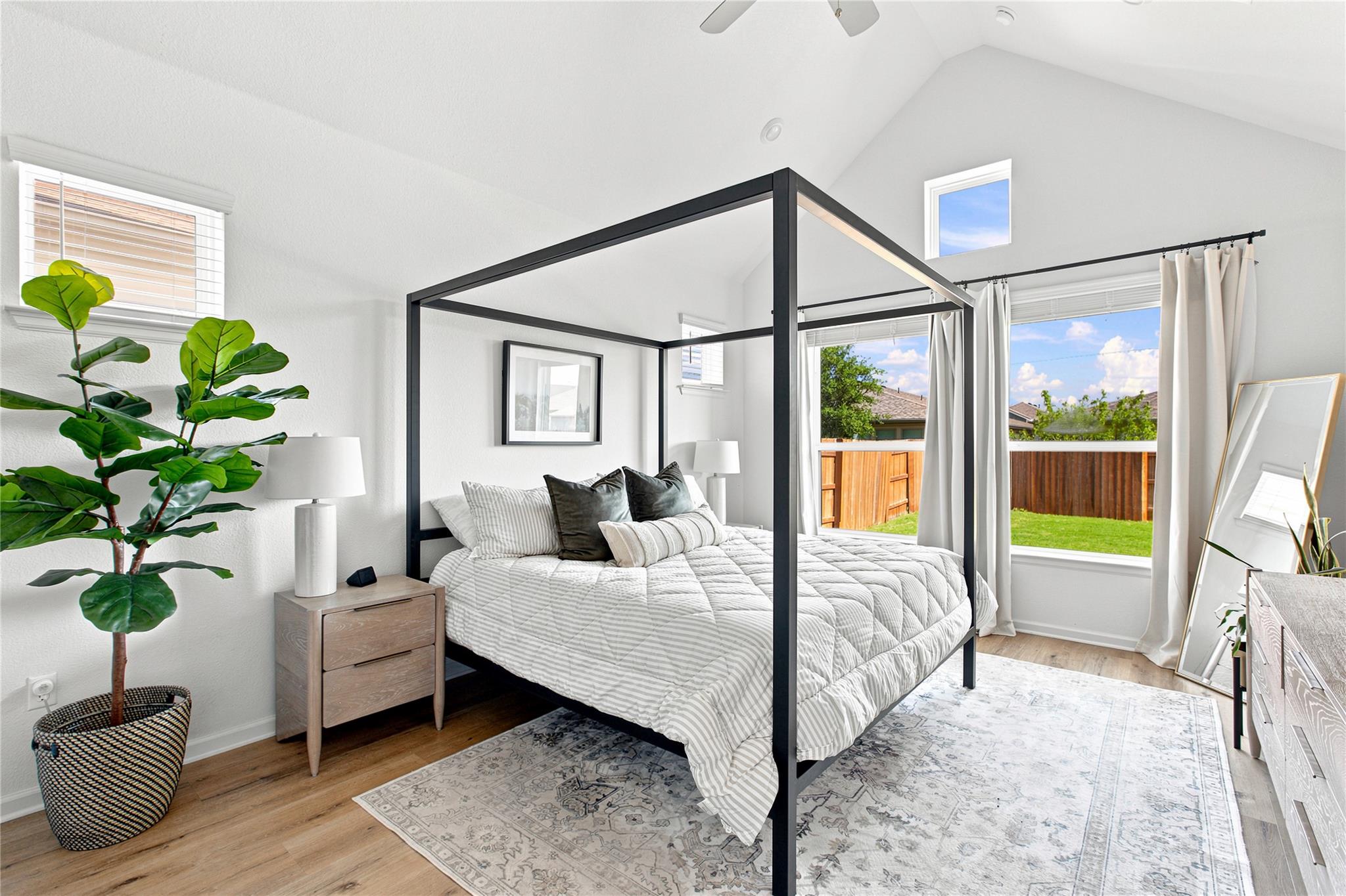 8204 Yokohama Ter Property Photo 13