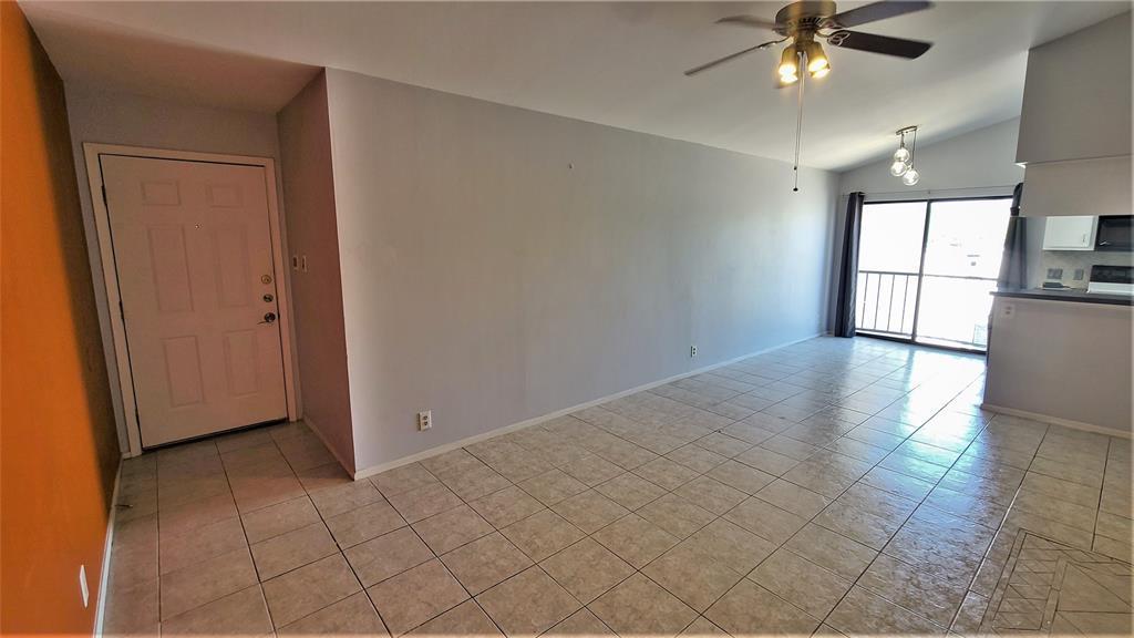 106 E 30th St #308 Property Photo 3