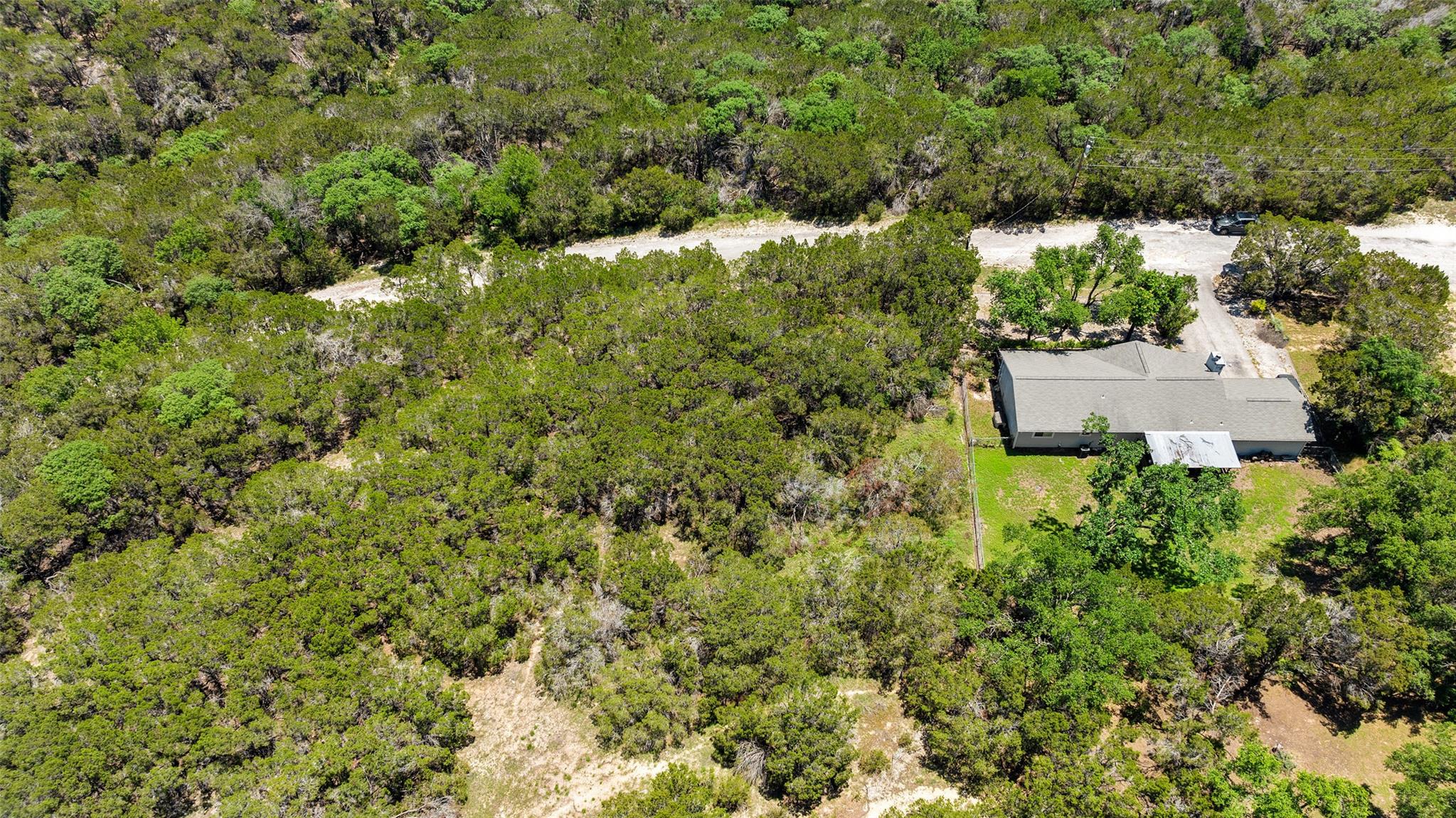 6902 Live Oak Dr Property Photo