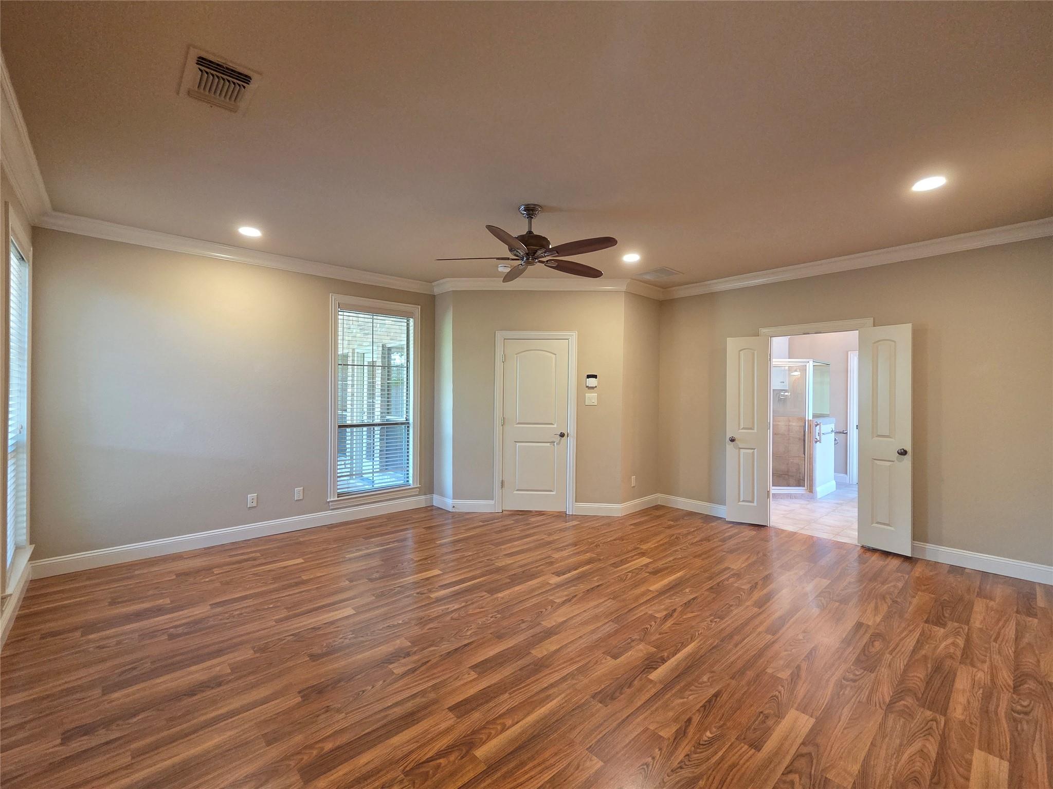 1121 Gabriel Ln Property Photo 22