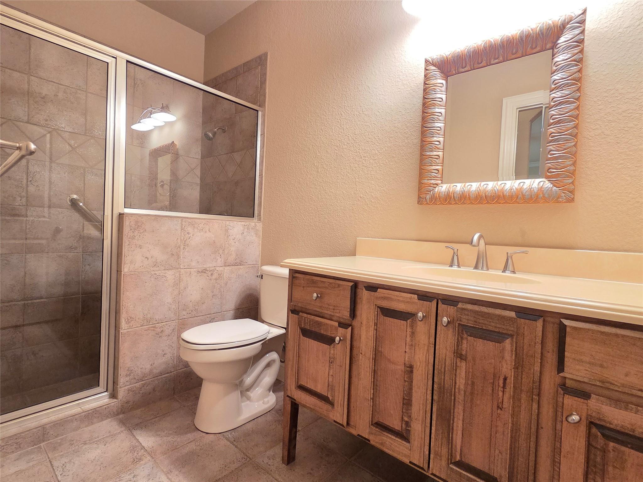 1121 Gabriel Ln Property Photo 27