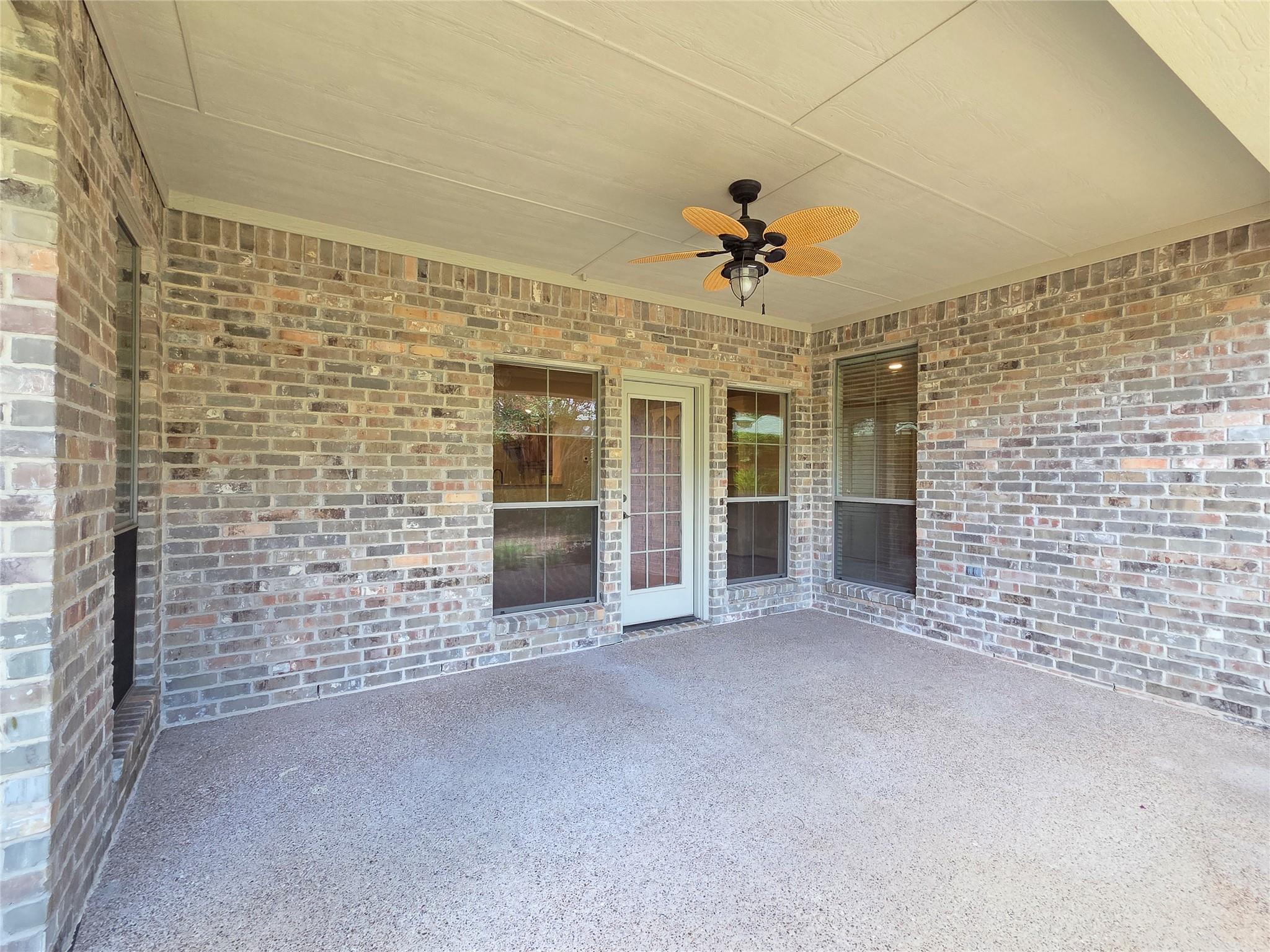 1121 Gabriel Ln Property Photo 29
