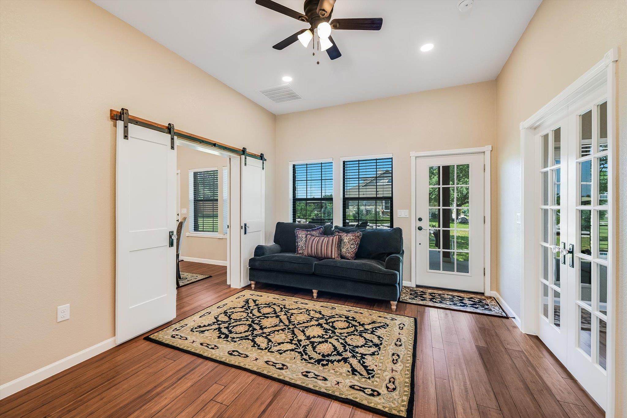 108 High Plains Trl Property Photo 31