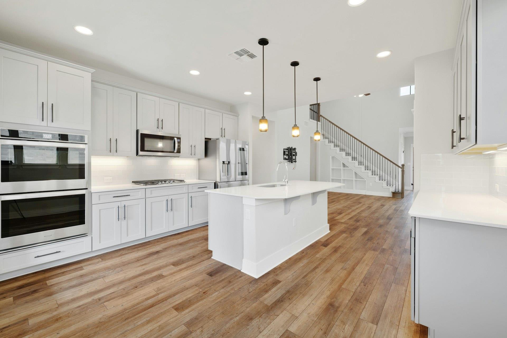 16117 Nightshade St Property Photo 8