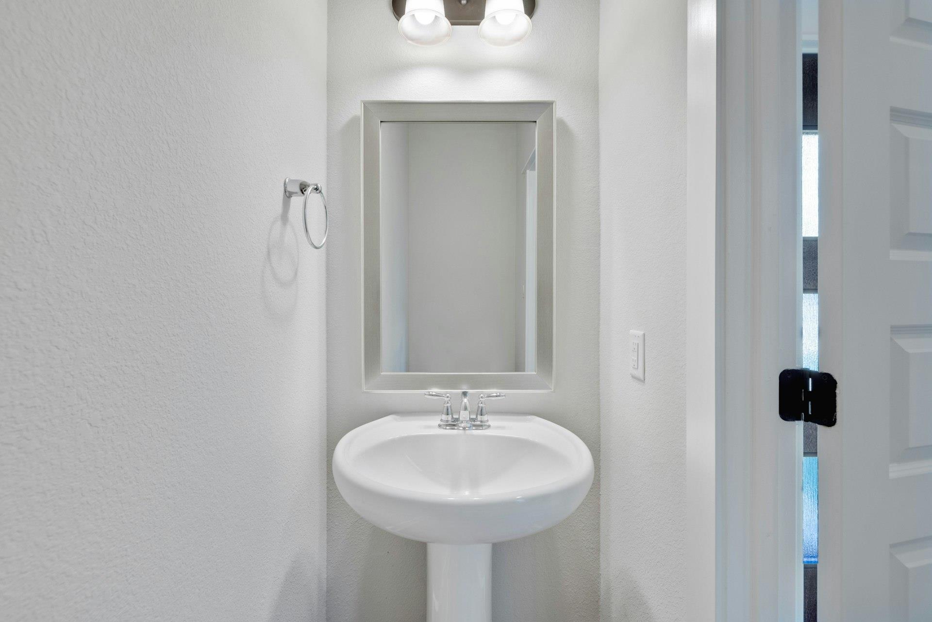 16117 Nightshade St Property Photo 22