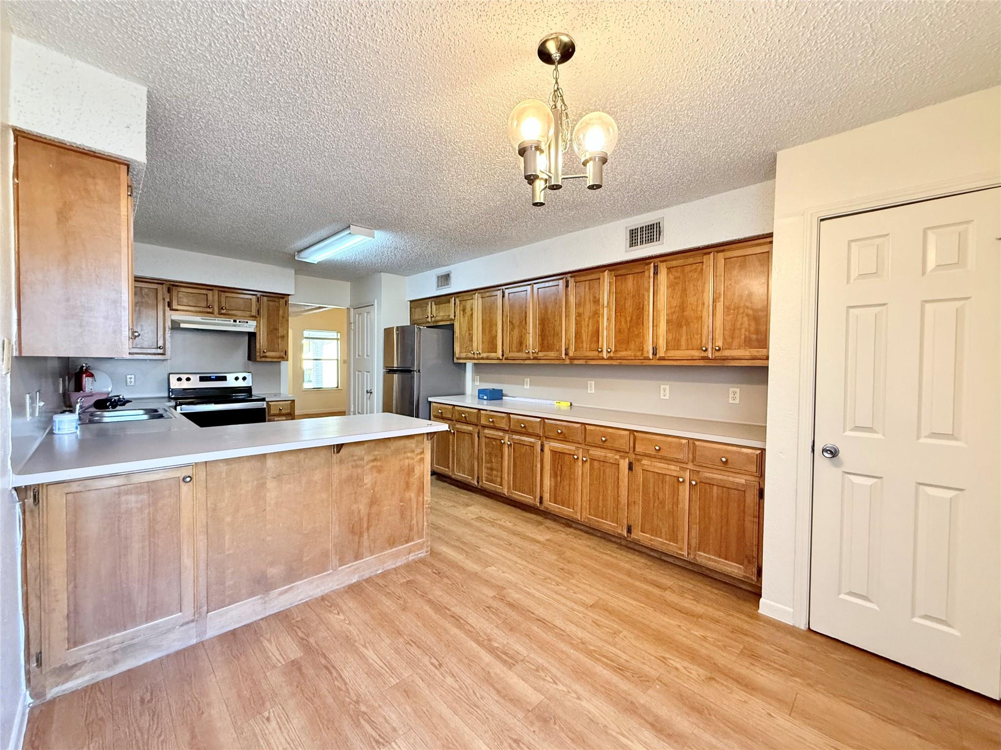 104 Verna Spur #a Property Photo 18