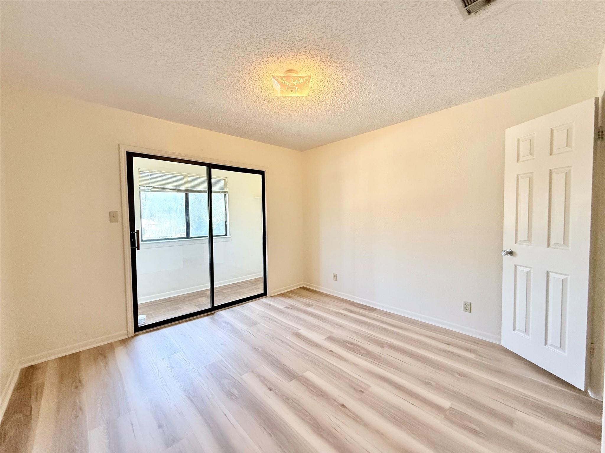 104 Verna Spur #a Property Photo 32