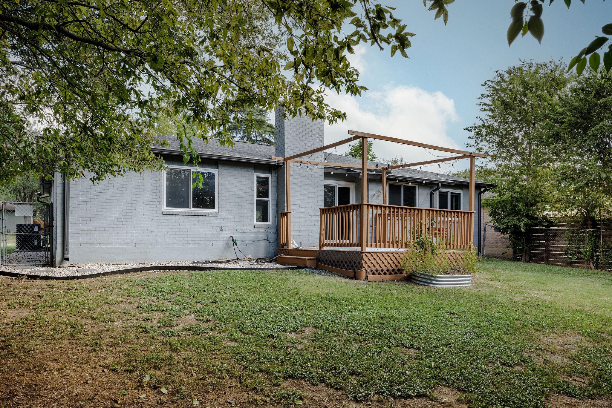 6101 London Dr Property Photo 33