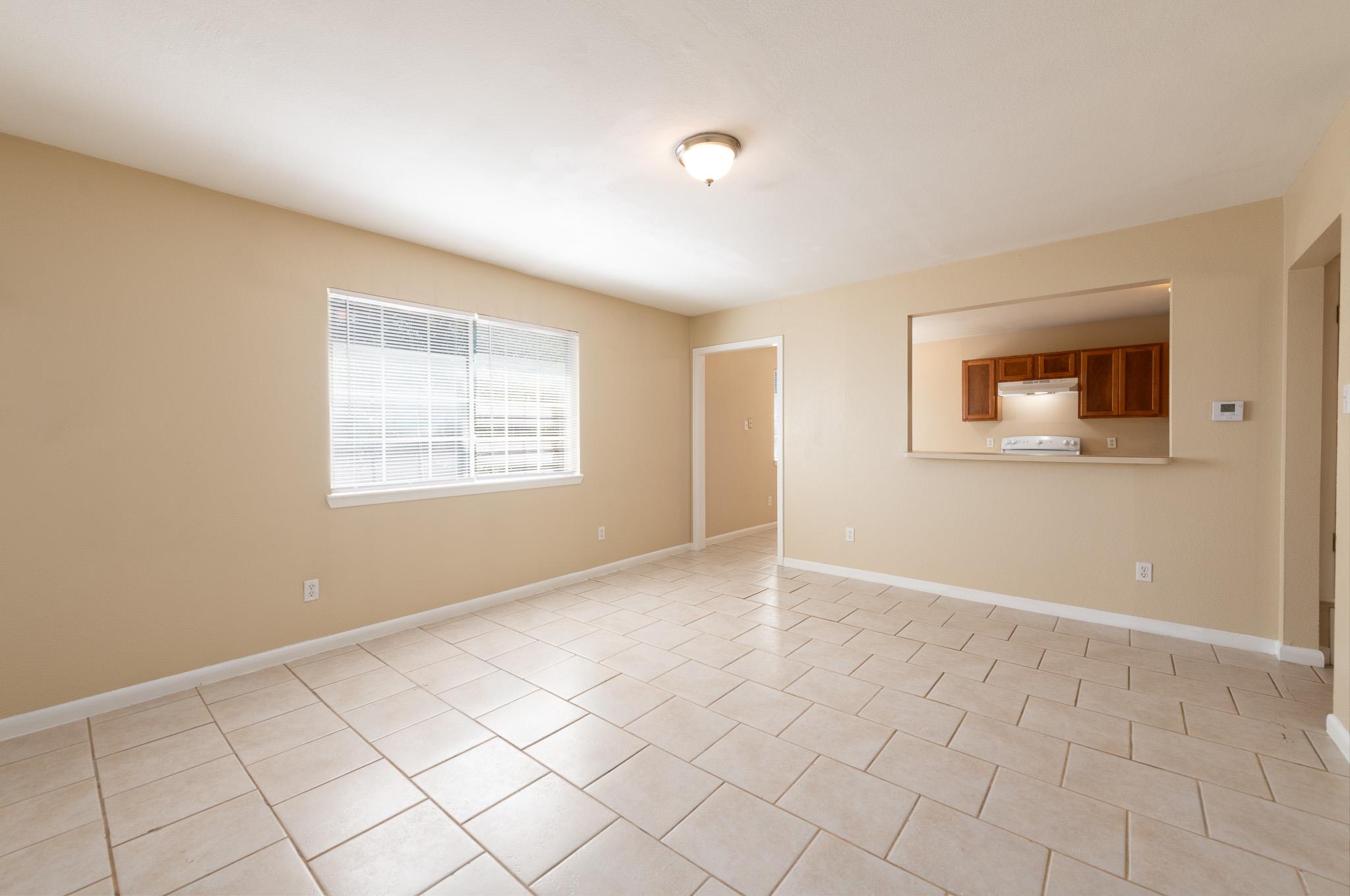 7300 Twin Crest Dr #201 Property Photo 2