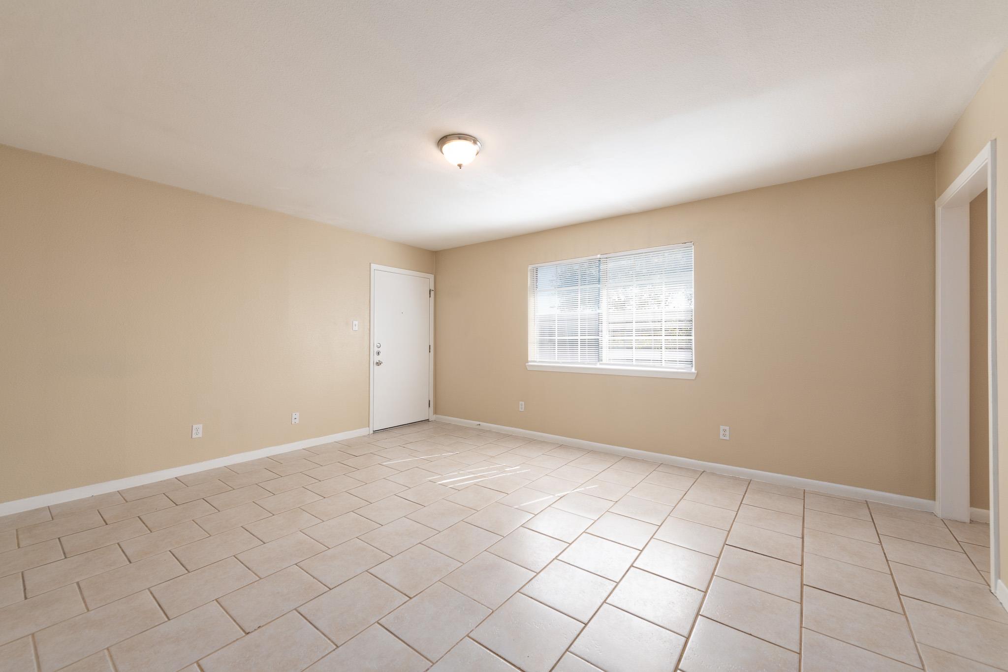 7300 Twin Crest Dr #201 Property Photo 3