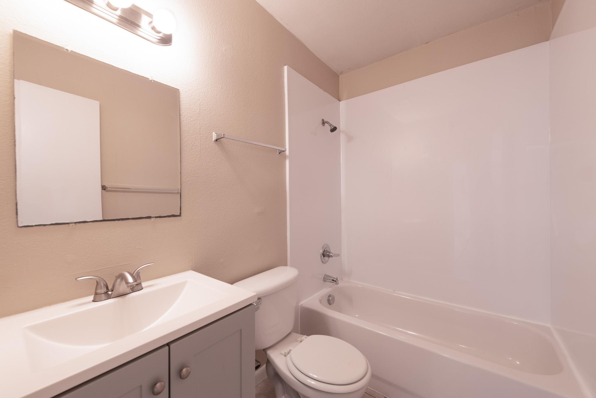 7300 Twin Crest Dr #201 Property Photo 10