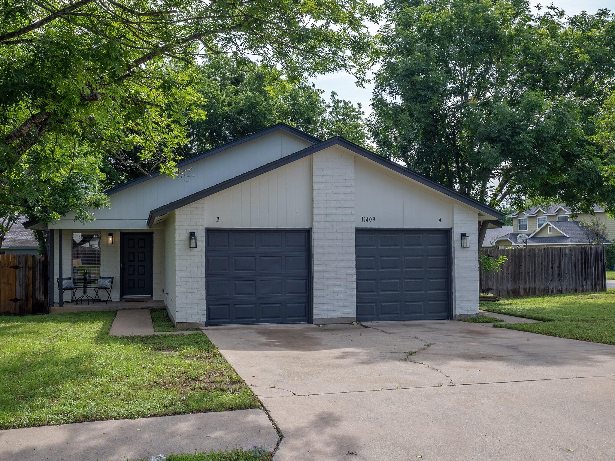 11409 Parmigan Dr #b Property Photo 3