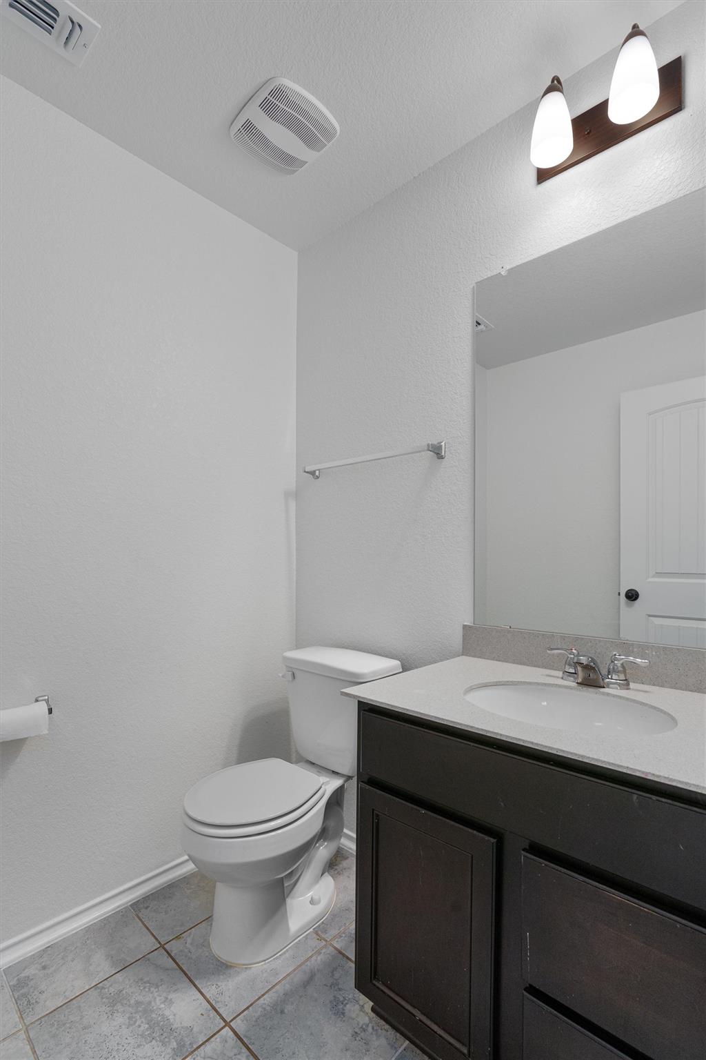 720 Bailey Park Dr Property Photo 14