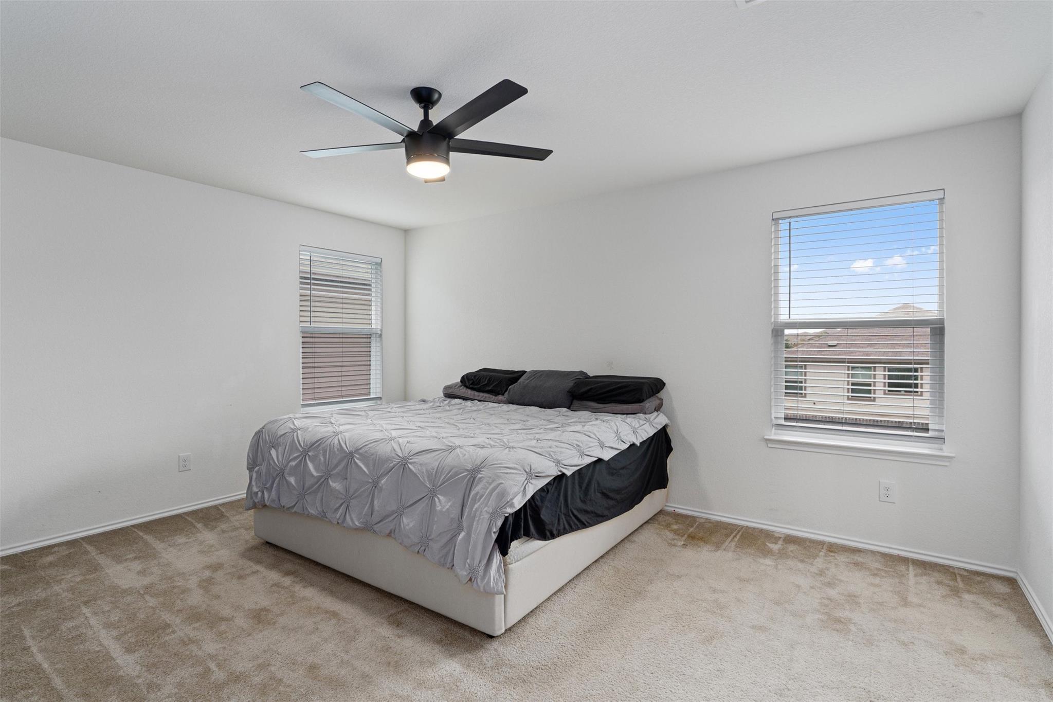 720 Bailey Park Dr Property Photo 17