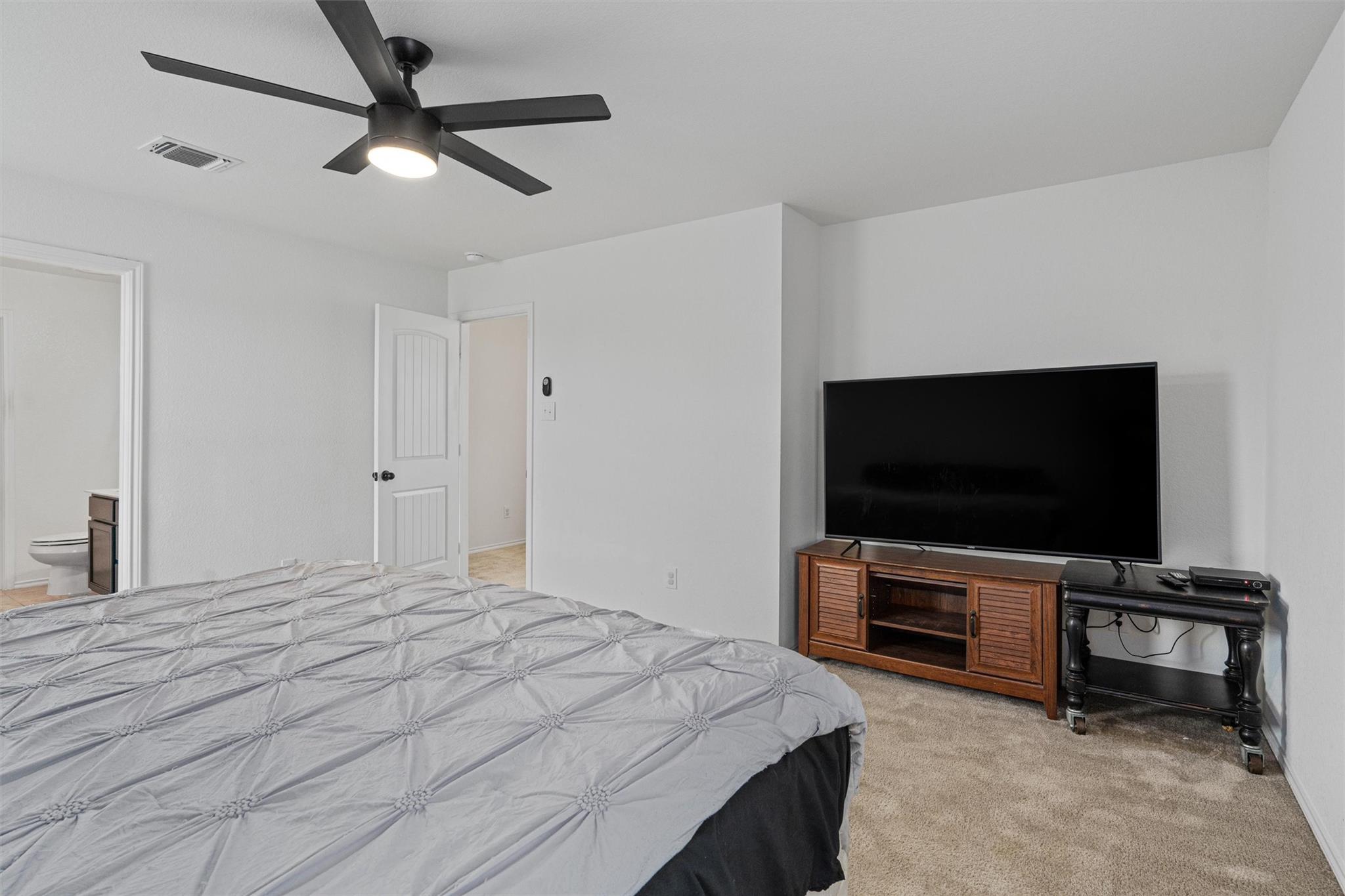 720 Bailey Park Dr Property Photo 18