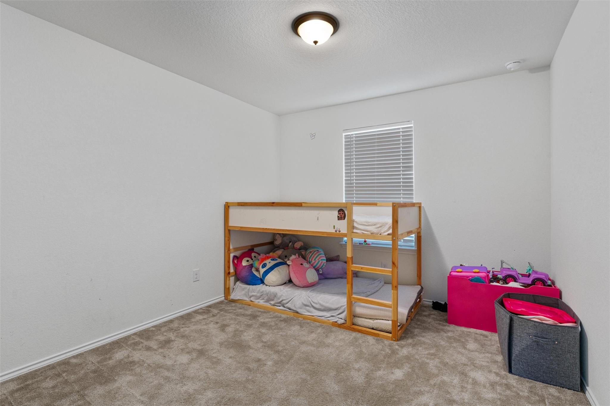 720 Bailey Park Dr Property Photo 24